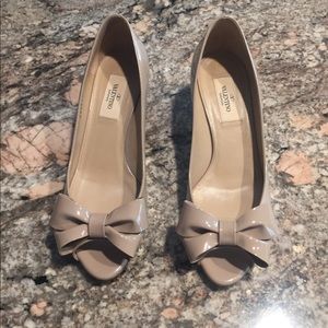 Valentino Patent Bow Pumps